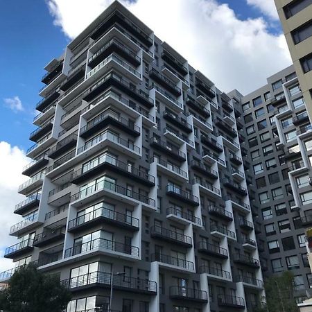 1410 Habitacion En Lujoso Departamento - Atelier 基多 外观 照片