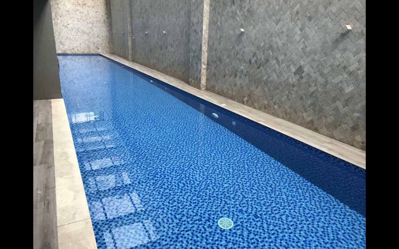 1410 Habitacion En Lujoso Departamento - Atelier 基多 外观 照片