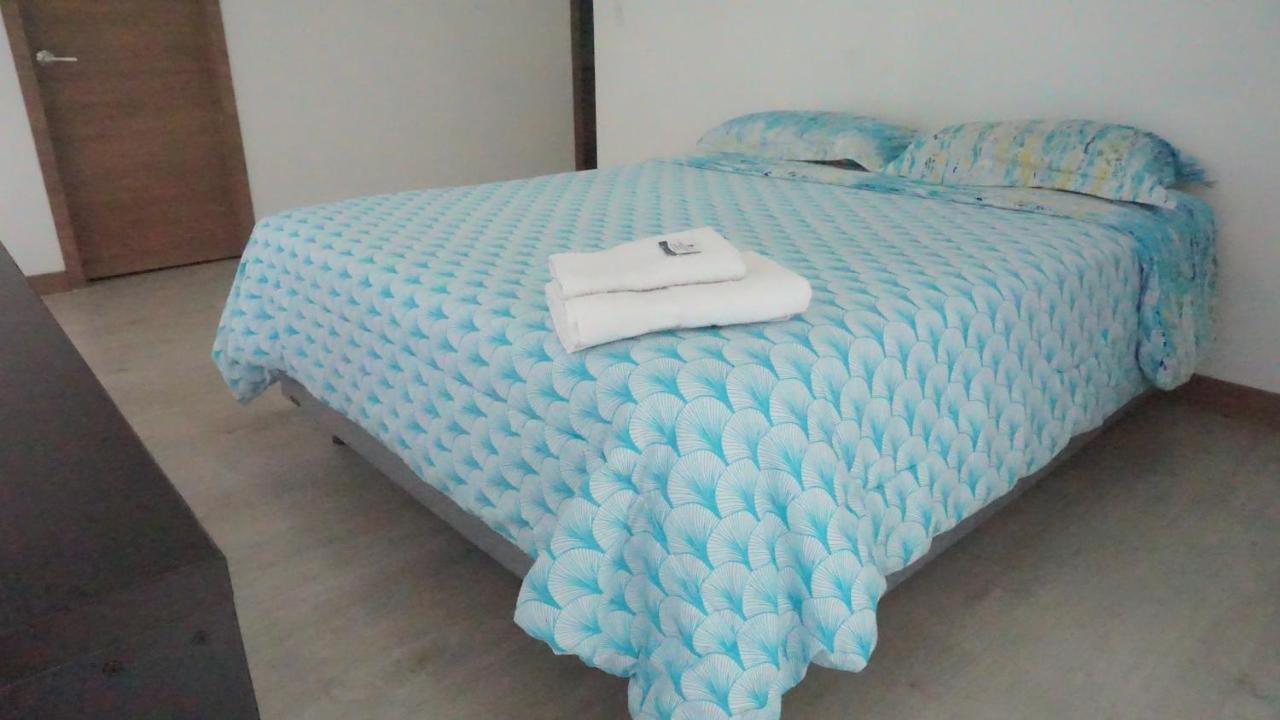 1410 Habitacion En Lujoso Departamento - Atelier 基多 外观 照片