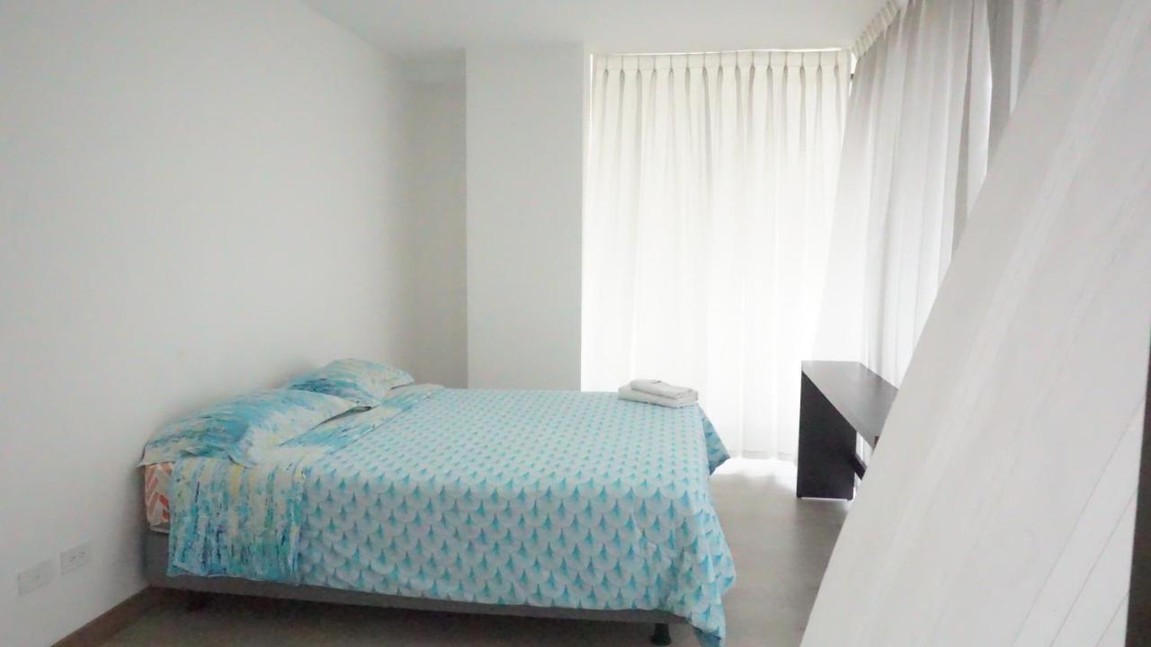 1410 Habitacion En Lujoso Departamento - Atelier 基多 外观 照片